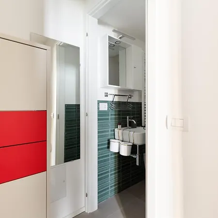 Apartamento Guesthost - Corso Vercelli Cosy And Bright *
