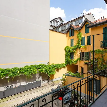 Guesthost - Corso Vercelli Cosy And Bright Apartamento
